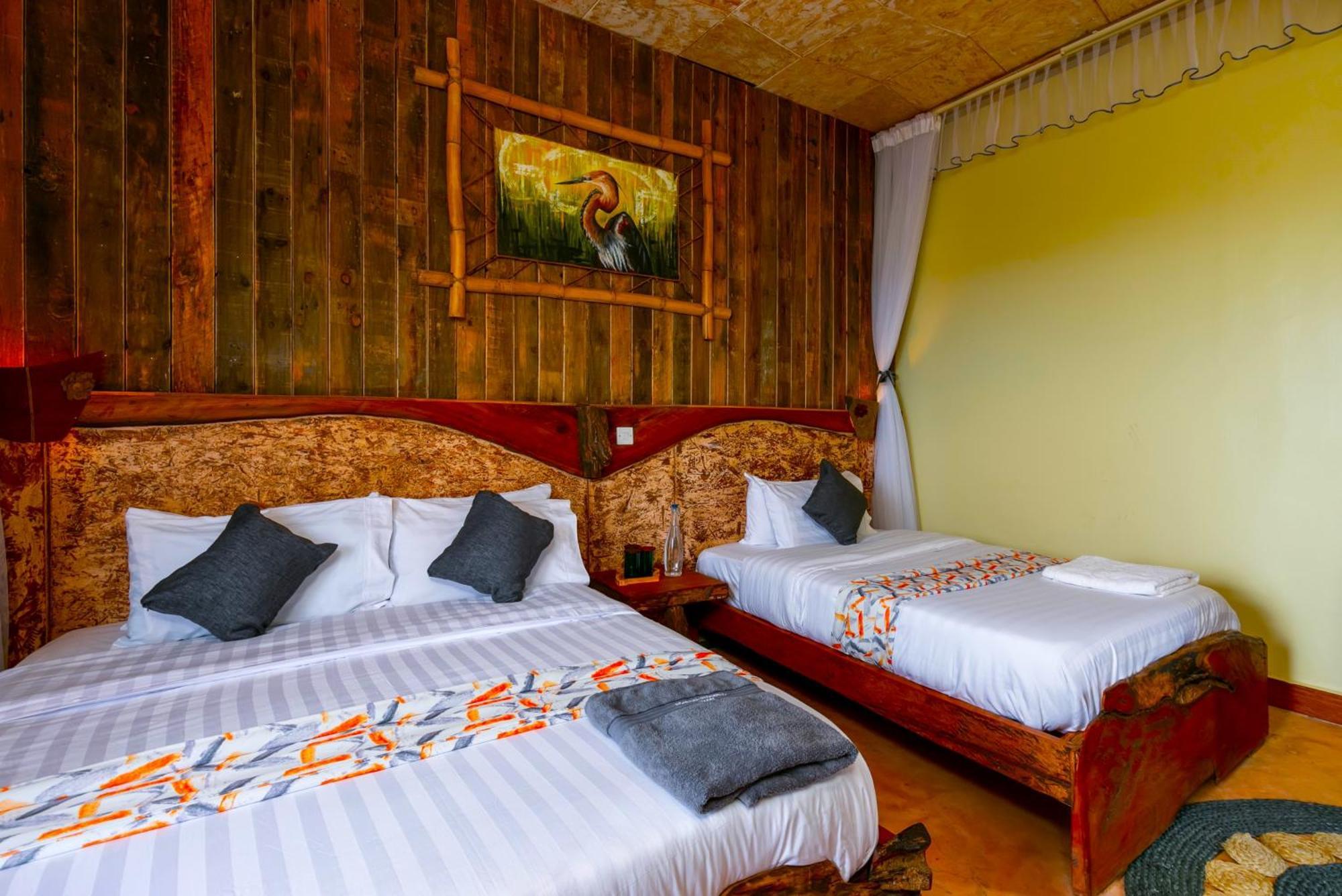 Bakijurura Kigarama Wilderness Lodge Mburo מראה חיצוני תמונה