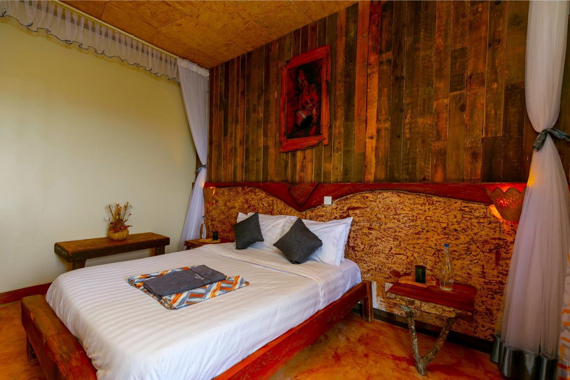 Bakijurura Kigarama Wilderness Lodge Mburo מראה חיצוני תמונה
