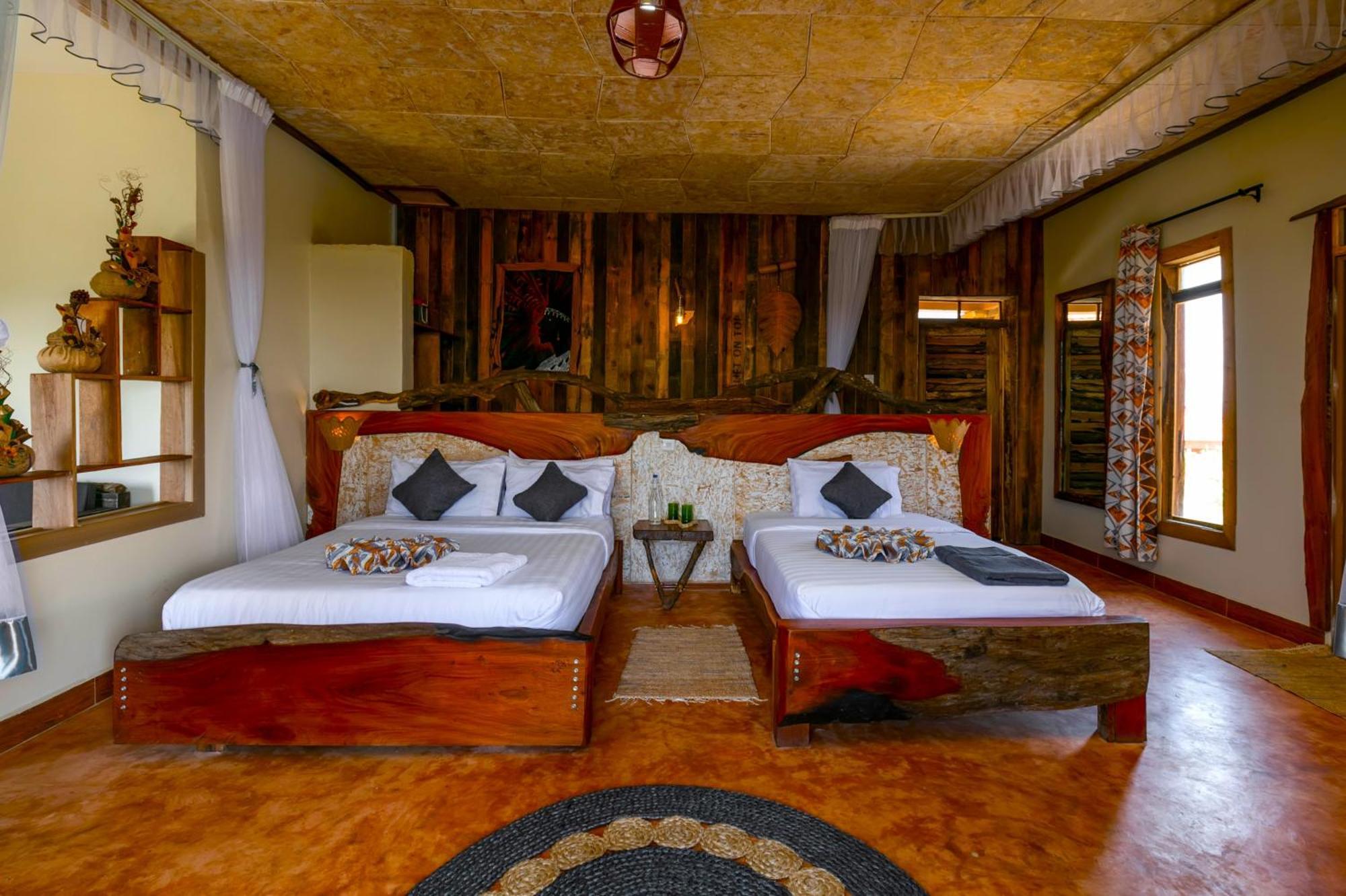 Bakijurura Kigarama Wilderness Lodge Mburo מראה חיצוני תמונה